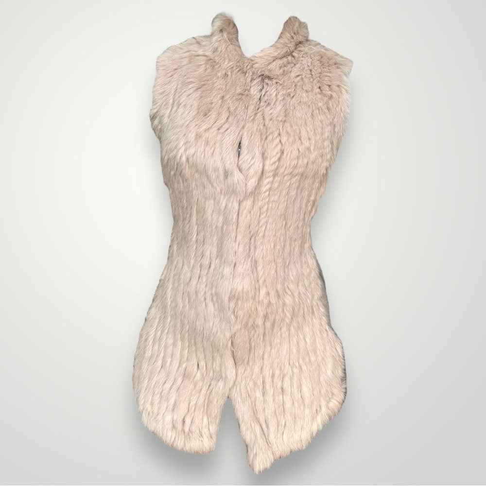 Love Token Rabbit Fur Pink Vest 🌸